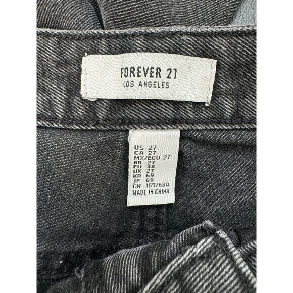 Forever 21 Women's Straight Leg Jeans Size 27 Black Distressed - Picture 8 of 8